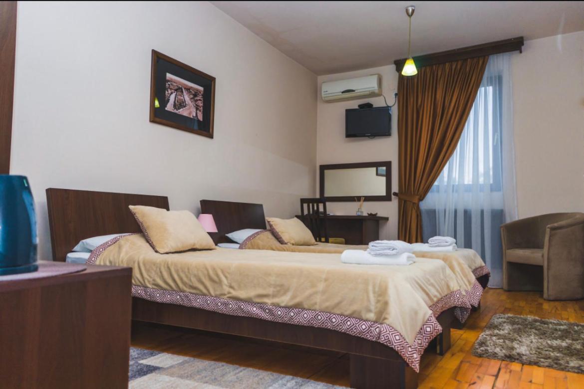 Garni Hotel City Krusevac Exterior photo