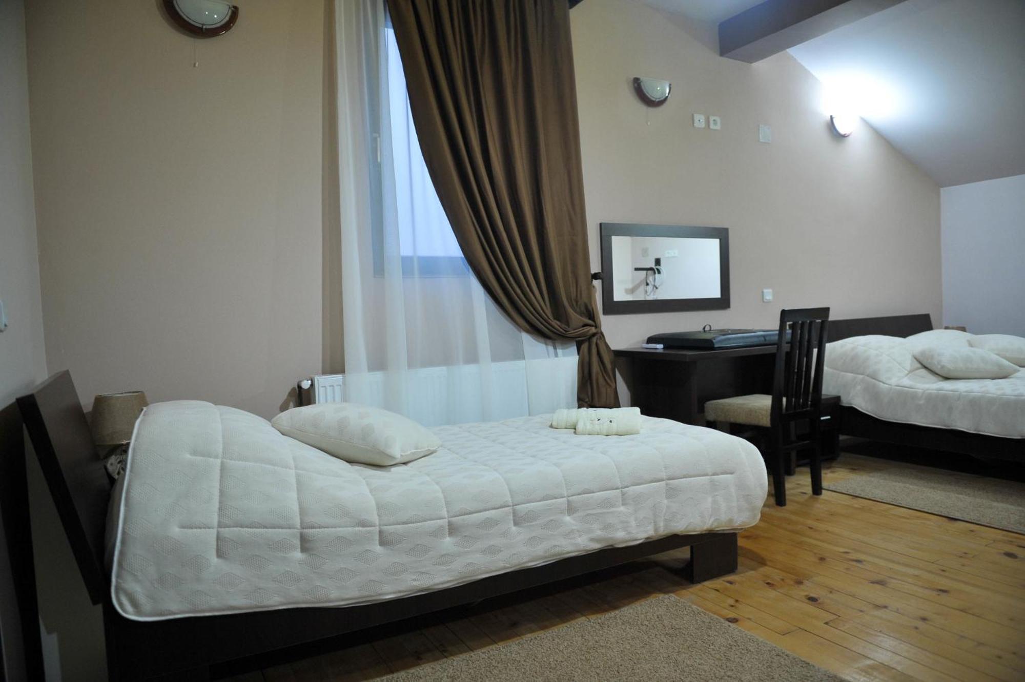 Garni Hotel City Krusevac Room photo