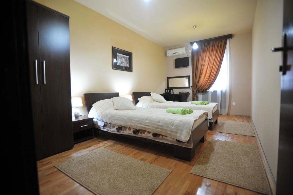 Garni Hotel City Krusevac Room photo