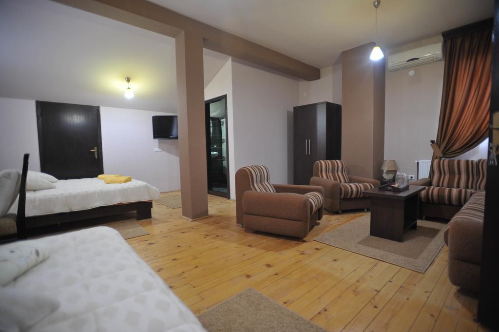 Garni Hotel City Krusevac Exterior photo